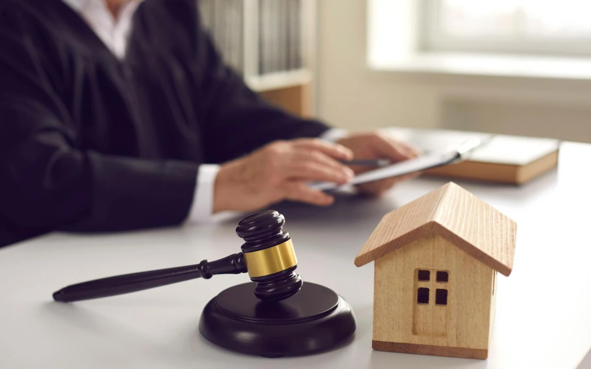 real estate lawyers in dubai